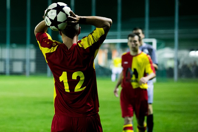 制定符合当 制定符合当